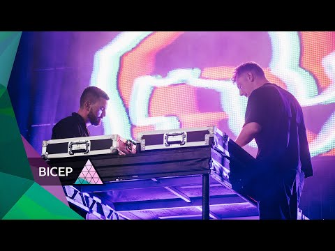 Thumbnail for Bicep  - Glue & Apricots (Glastonbury 2022)