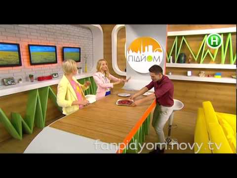 Пицца на десерт -- с шоколадом и клубникой