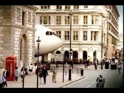 Thumbnail for THY - Dünyada Bir Dev Dolaşıyor - Reklam