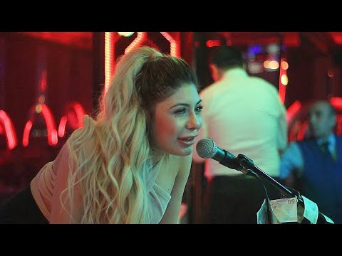 Sarı Melek &amp;  Kaldır Kollarını 