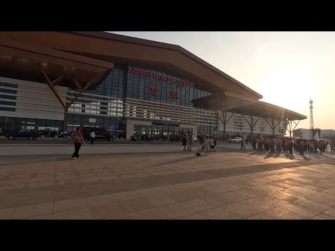 ラオス中国鉄道でビエンチャンからルアンパバーンへ