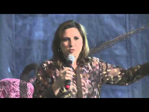 Autismo e Integração Sensorial | Evellyn Diniz | TEDxJardinsSalon