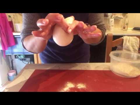 Thumbnail for PIZZA:staglio e formatura panetti in pizza idratata 80% o più