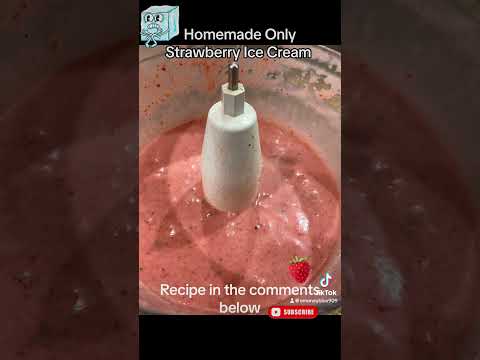 Homemade strawberry ice cream